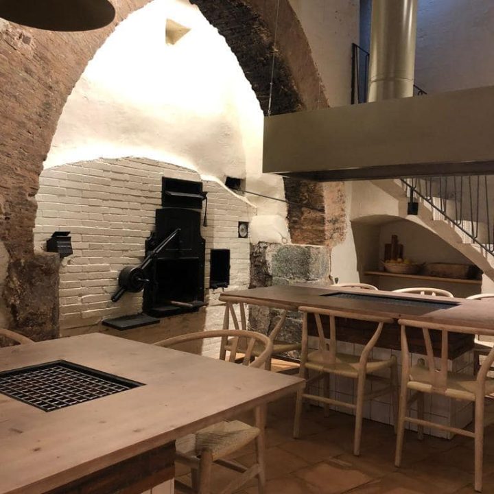 salon arre restaurante